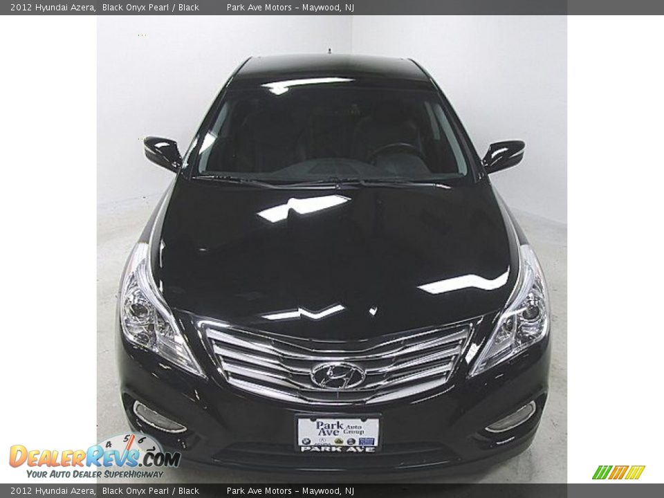 2012 Hyundai Azera Black Onyx Pearl / Black Photo #6