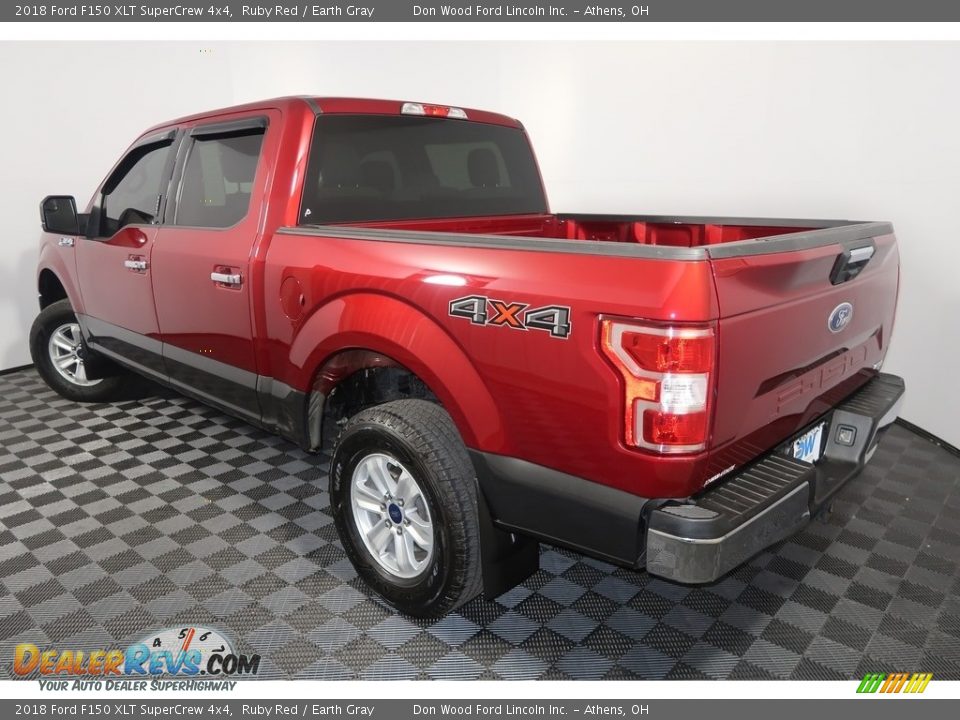 2018 Ford F150 XLT SuperCrew 4x4 Ruby Red / Earth Gray Photo #11