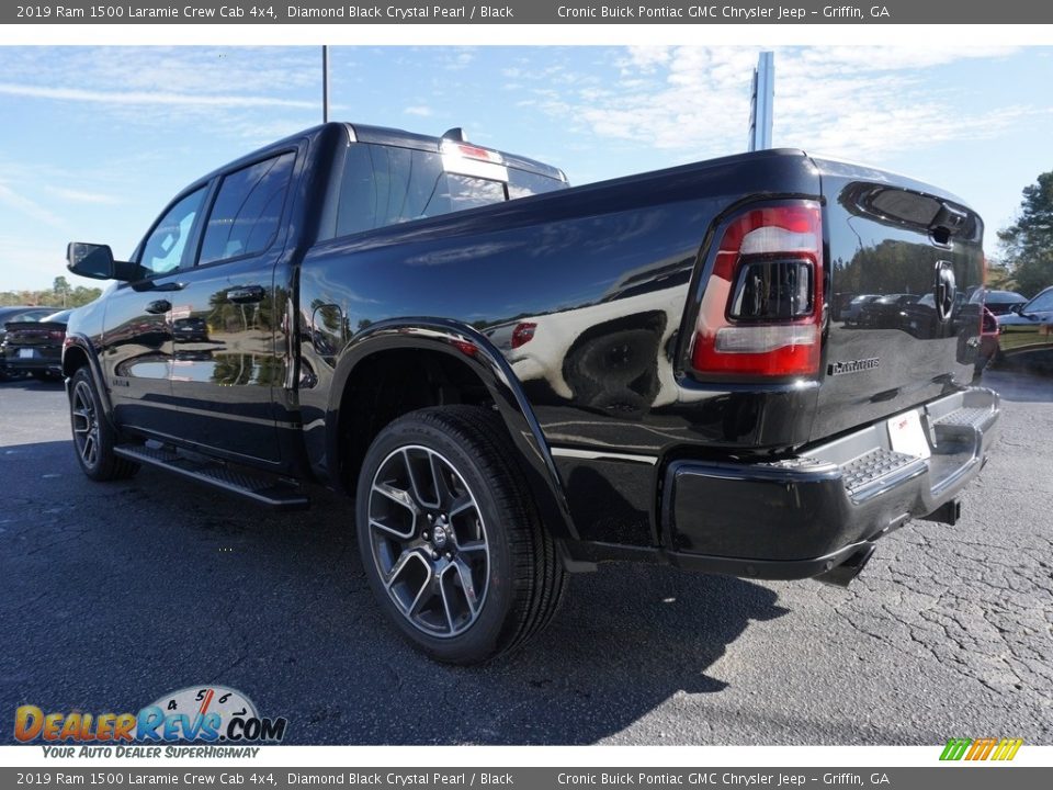 2019 Ram 1500 Laramie Crew Cab 4x4 Diamond Black Crystal Pearl / Black Photo #15