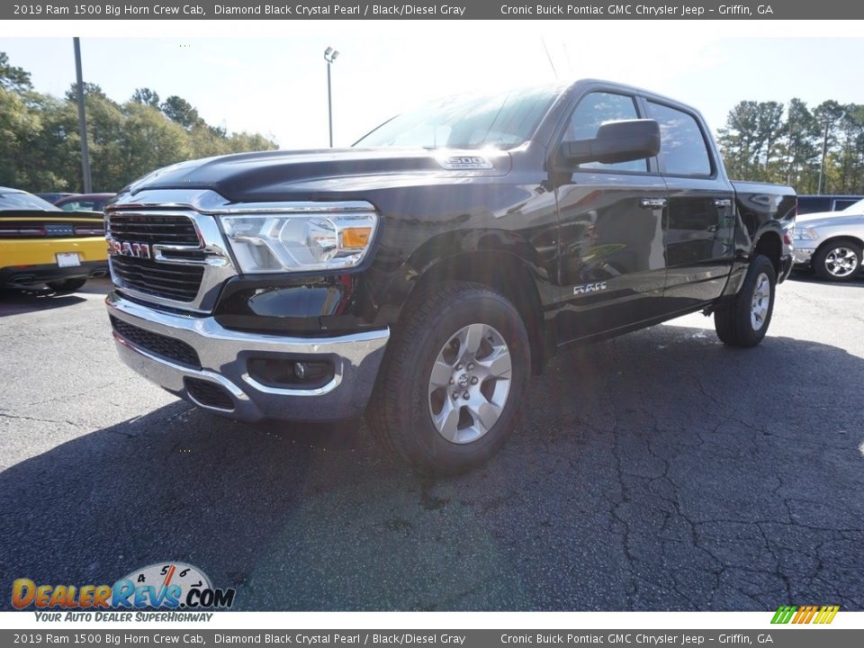 2019 Ram 1500 Big Horn Crew Cab Diamond Black Crystal Pearl / Black/Diesel Gray Photo #3