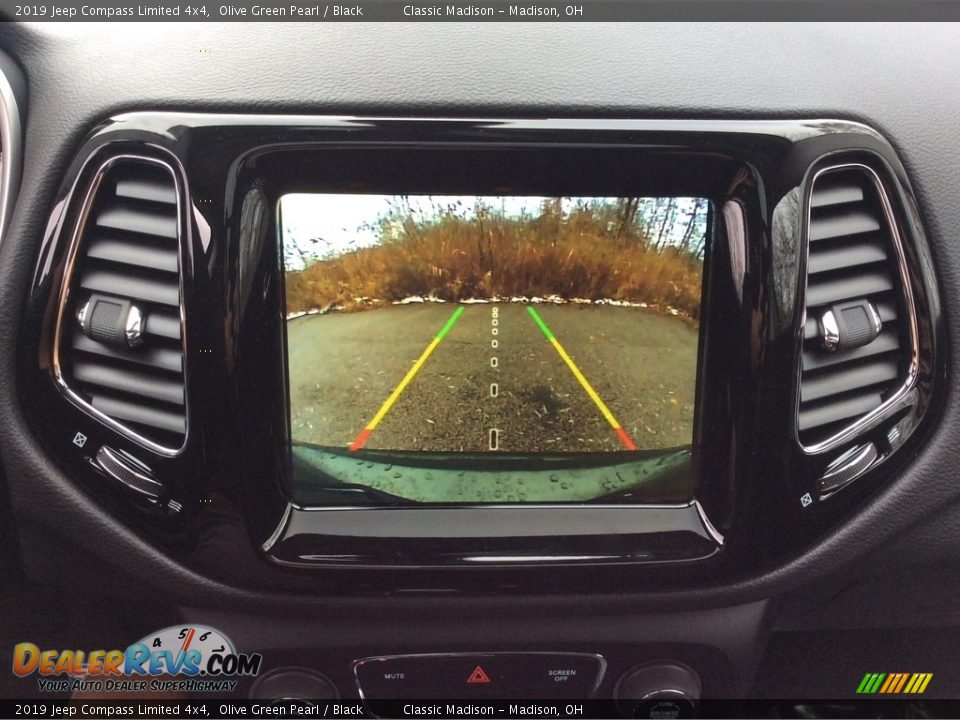 2019 Jeep Compass Limited 4x4 Olive Green Pearl / Black Photo #16