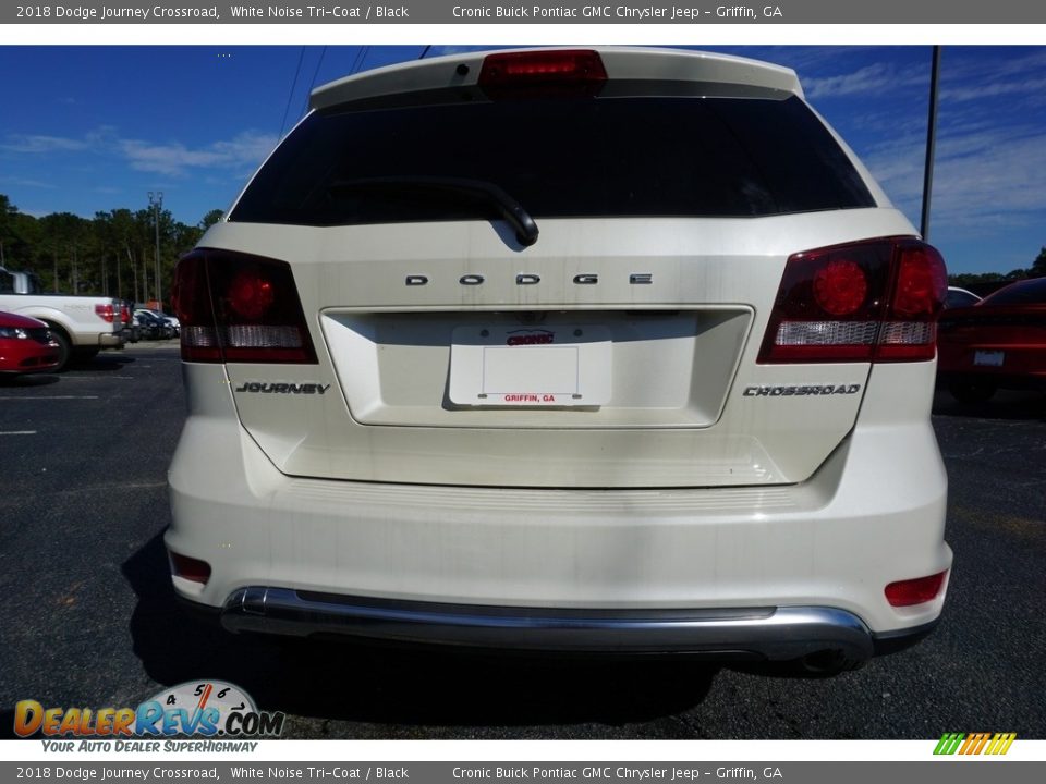 2018 Dodge Journey Crossroad White Noise Tri-Coat / Black Photo #12
