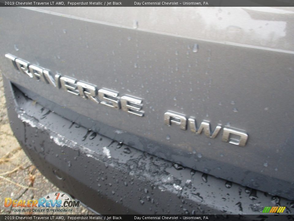 2019 Chevrolet Traverse LT AWD Pepperdust Metallic / Jet Black Photo #7