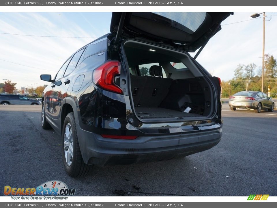2018 GMC Terrain SLE Ebony Twilight Metallic / ­Jet Black Photo #17