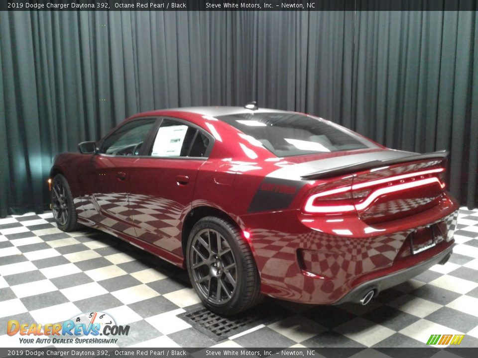 2019 Dodge Charger Daytona 392 Octane Red Pearl / Black Photo #8