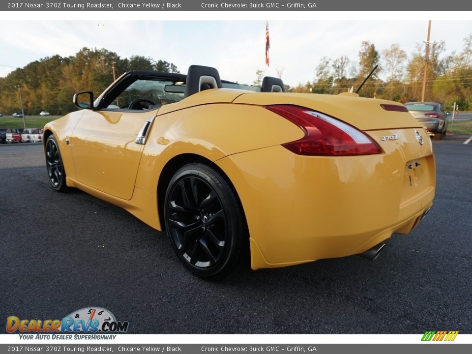 Chicane Yellow 2017 Nissan 370Z Touring Roadster Photo #11