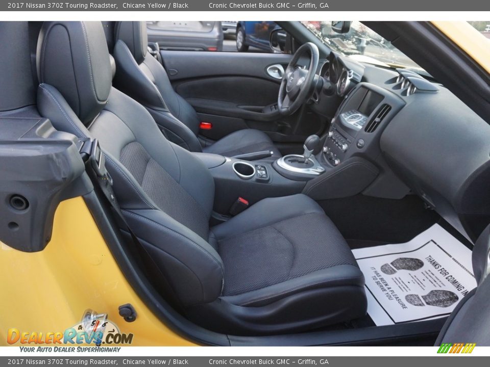 Front Seat of 2017 Nissan 370Z Touring Roadster Photo #16
