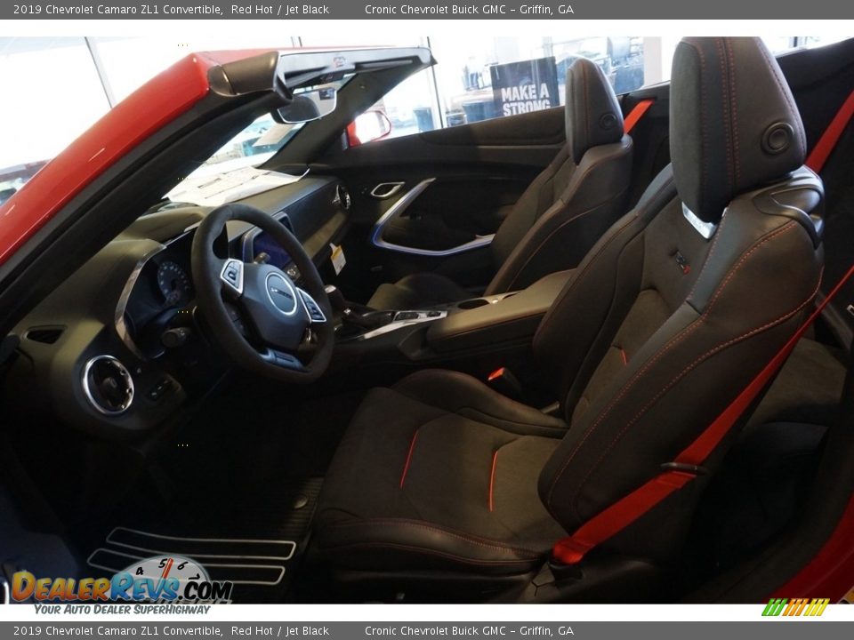 Front Seat of 2019 Chevrolet Camaro ZL1 Convertible Photo #4