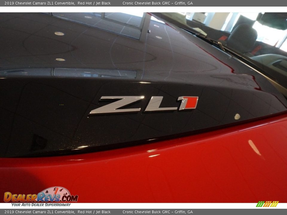 2019 Chevrolet Camaro ZL1 Convertible Logo Photo #9