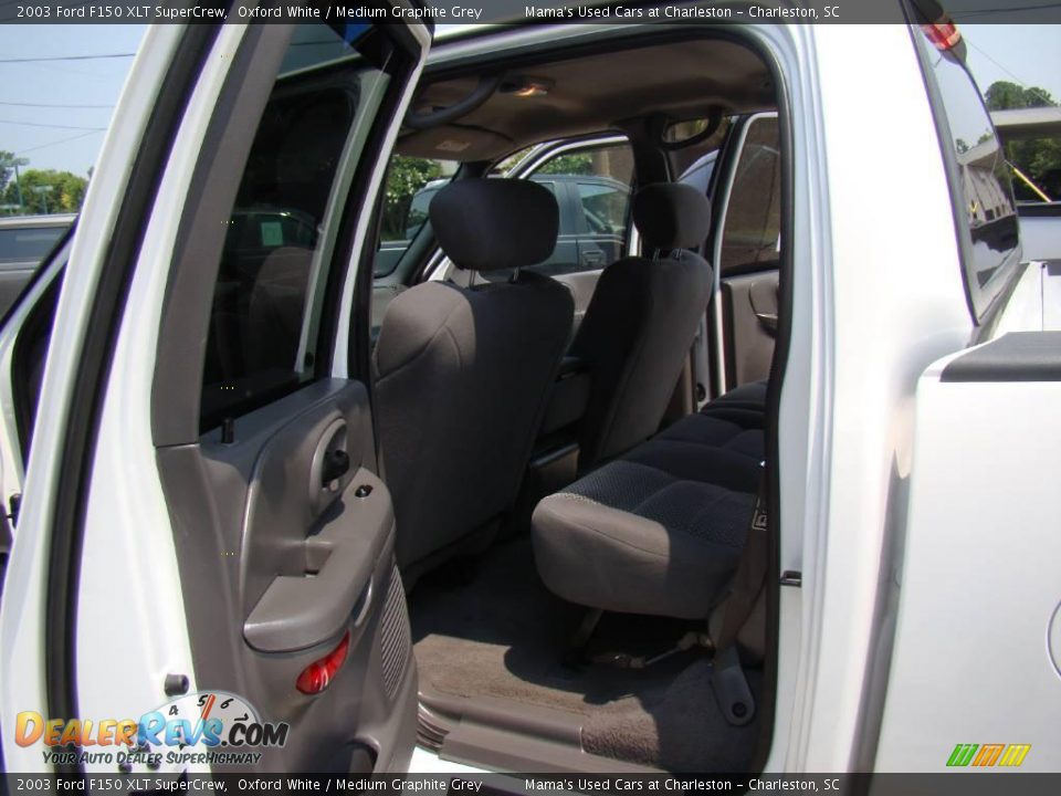 2003 Ford F150 XLT SuperCrew Oxford White / Medium Graphite Grey Photo #10