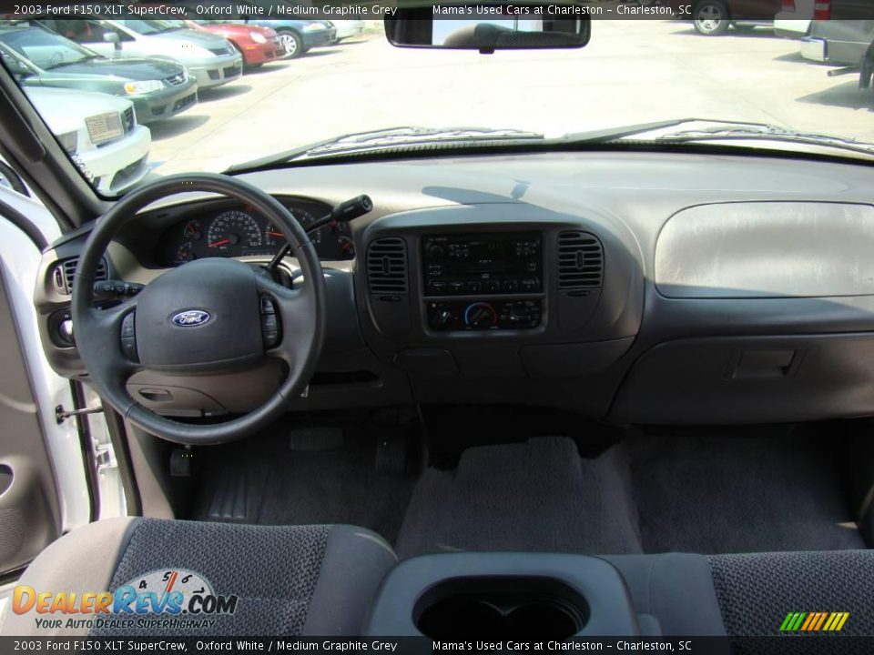 2003 Ford F150 XLT SuperCrew Oxford White / Medium Graphite Grey Photo #14