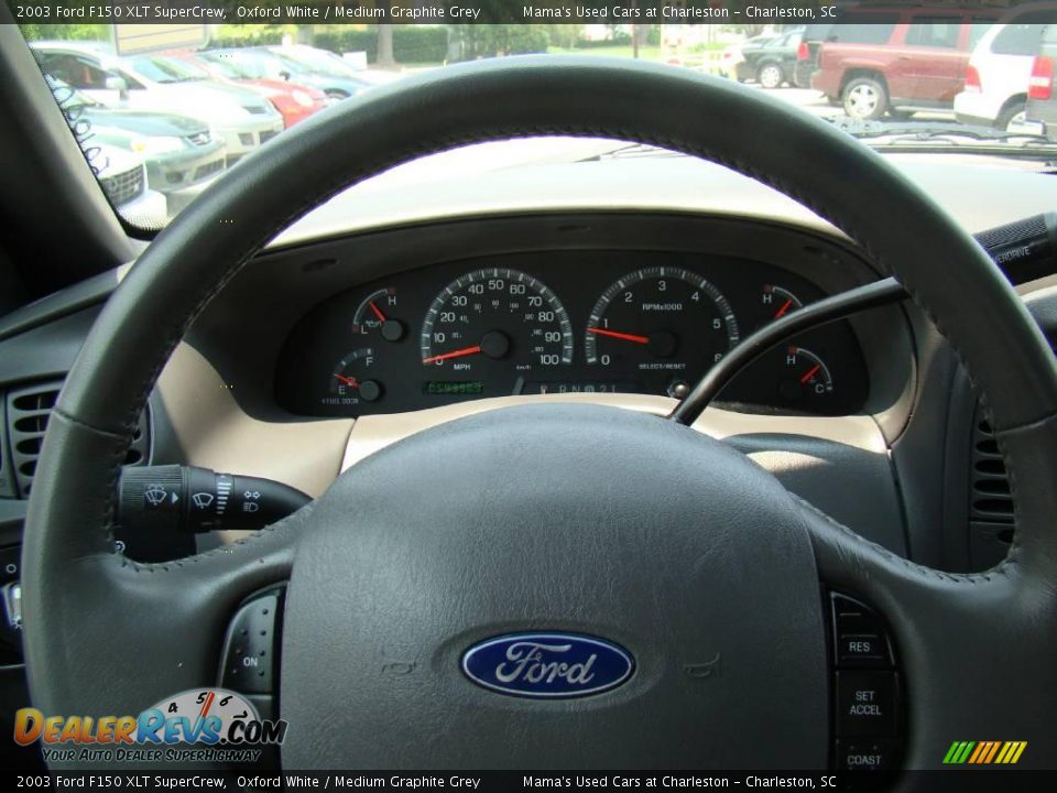 2003 Ford F150 XLT SuperCrew Oxford White / Medium Graphite Grey Photo #18