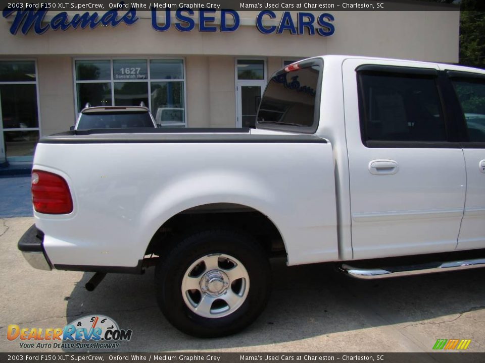 2003 Ford F150 XLT SuperCrew Oxford White / Medium Graphite Grey Photo #24