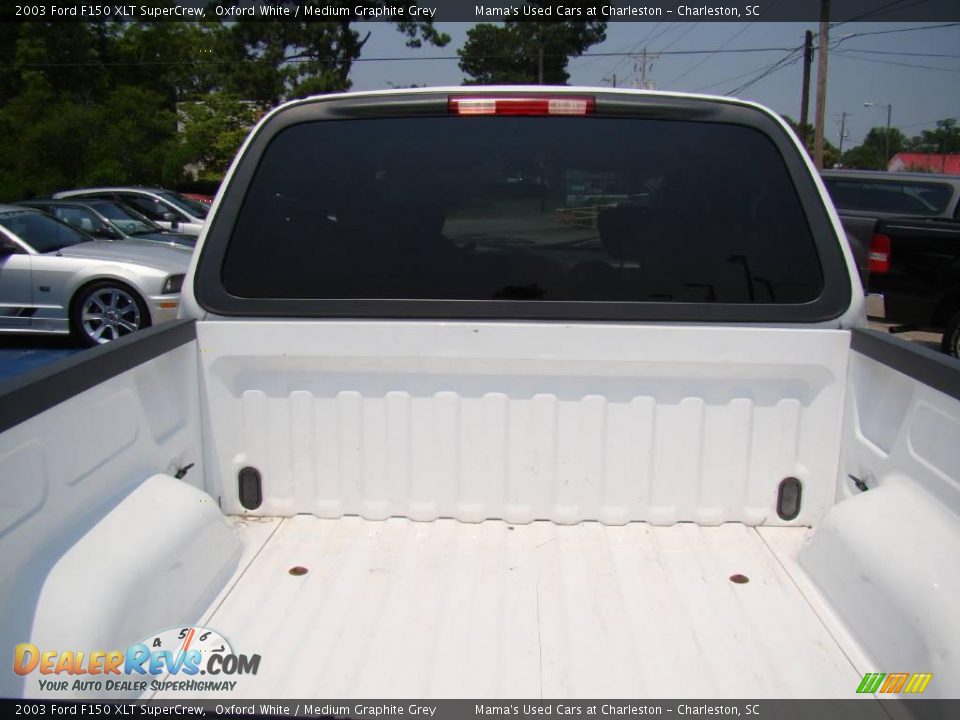2003 Ford F150 XLT SuperCrew Oxford White / Medium Graphite Grey Photo #30
