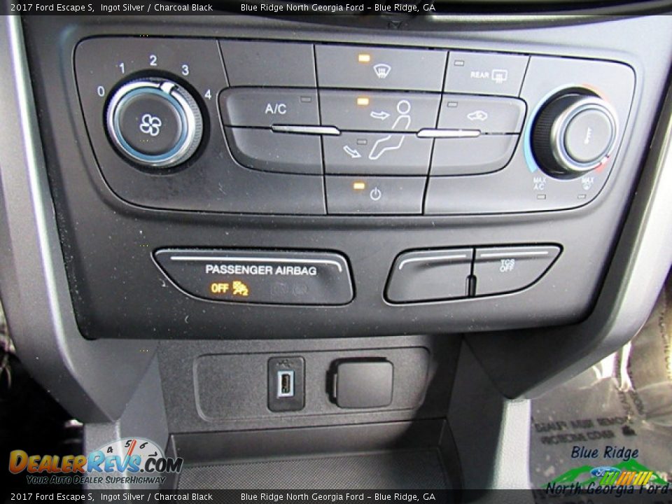 2017 Ford Escape S Ingot Silver / Charcoal Black Photo #18