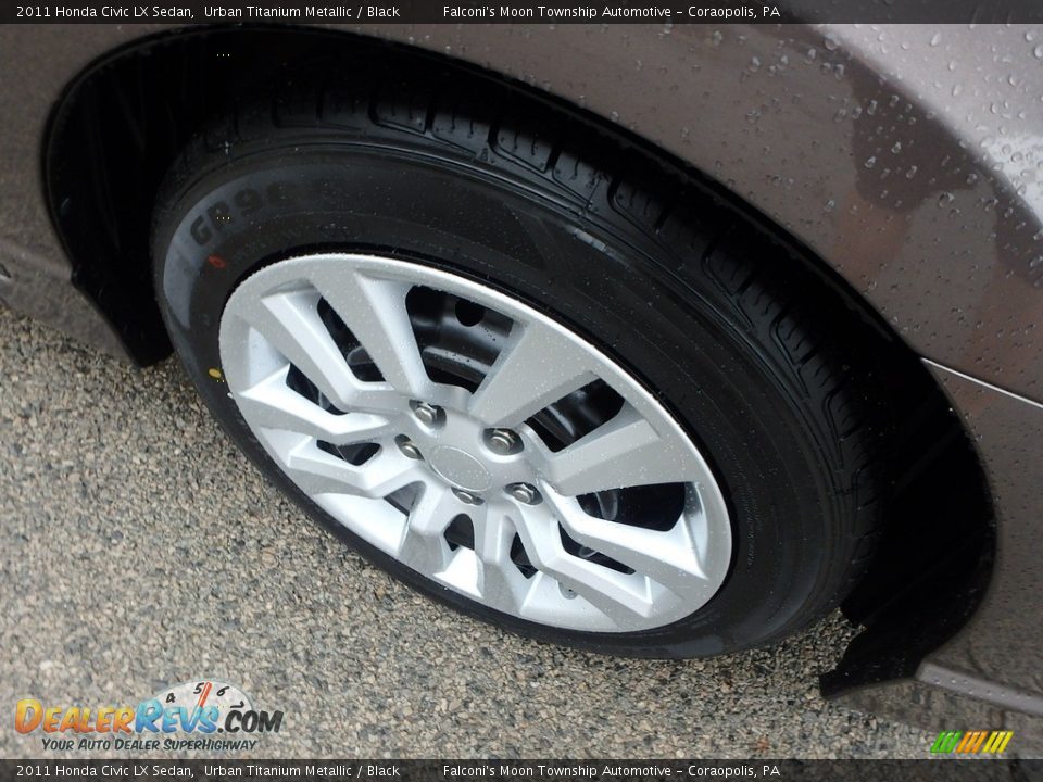 2011 Honda Civic LX Sedan Urban Titanium Metallic / Black Photo #9