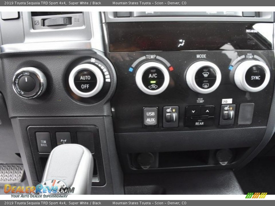 Controls of 2019 Toyota Sequoia TRD Sport 4x4 Photo #33