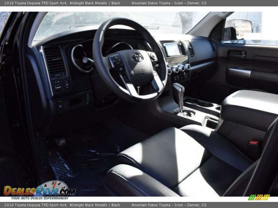 2019 Toyota Sequoia TRD Sport 4x4 Midnight Black Metallic / Black Photo #5