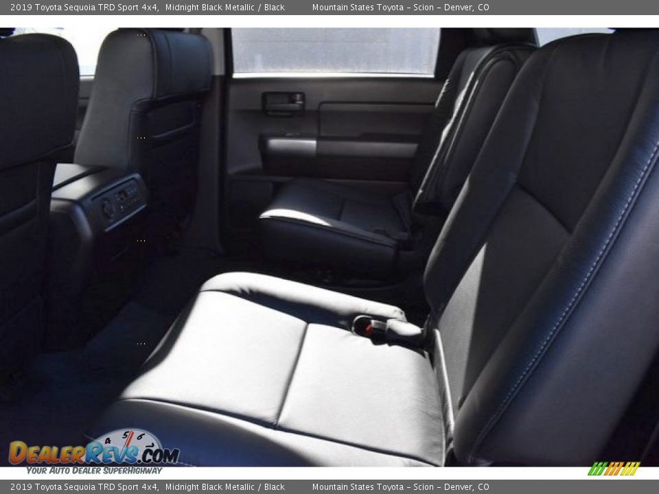 2019 Toyota Sequoia TRD Sport 4x4 Midnight Black Metallic / Black Photo #15