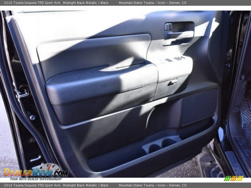 2019 Toyota Sequoia TRD Sport 4x4 Midnight Black Metallic / Black Photo #23