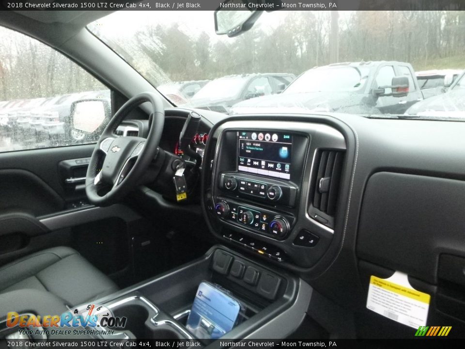 2018 Chevrolet Silverado 1500 LTZ Crew Cab 4x4 Black / Jet Black Photo #10