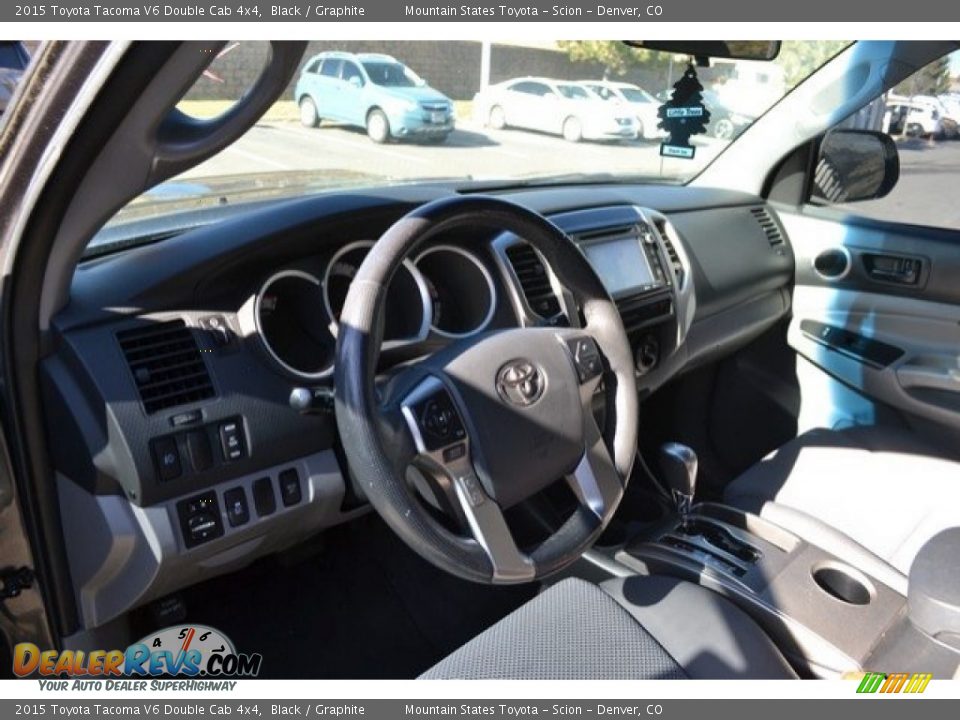 2015 Toyota Tacoma V6 Double Cab 4x4 Black / Graphite Photo #10