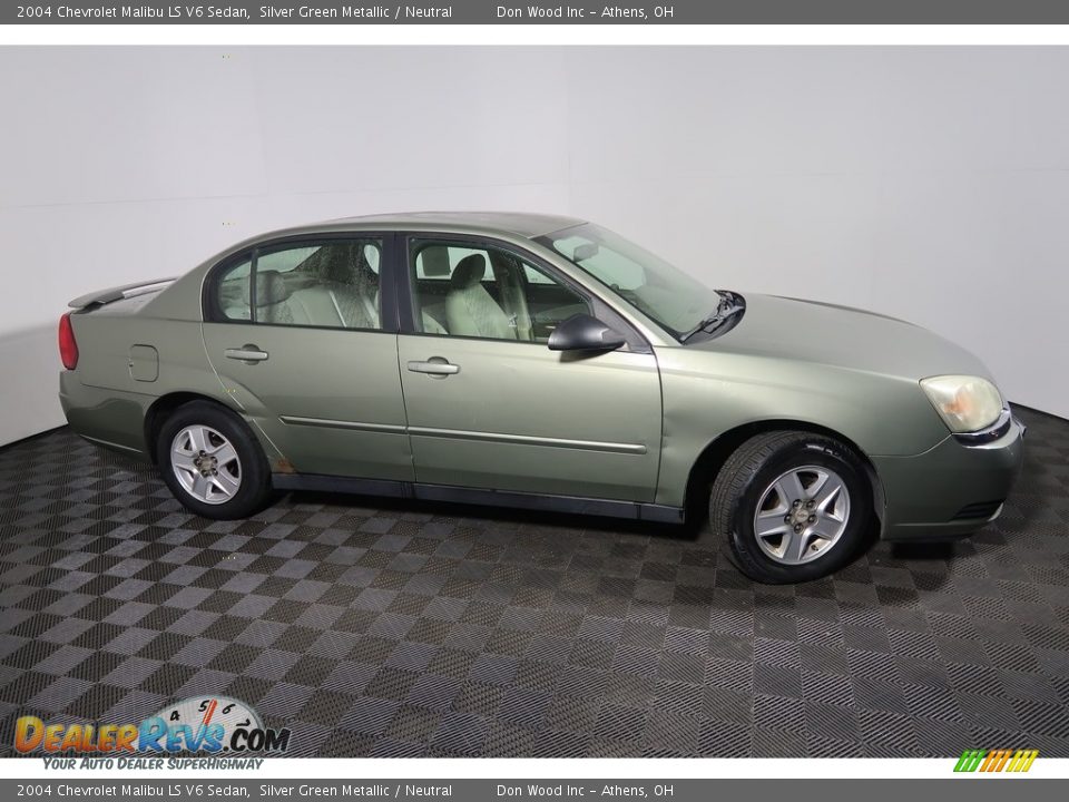 2004 Chevrolet Malibu LS V6 Sedan Silver Green Metallic / Neutral Photo #3