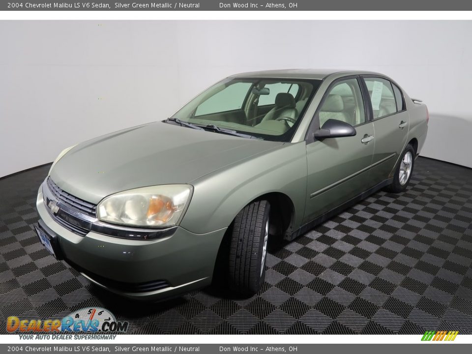 2004 Chevrolet Malibu LS V6 Sedan Silver Green Metallic / Neutral Photo #6