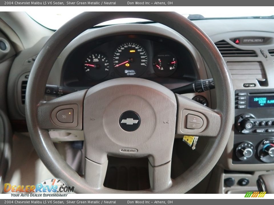2004 Chevrolet Malibu LS V6 Sedan Silver Green Metallic / Neutral Photo #17