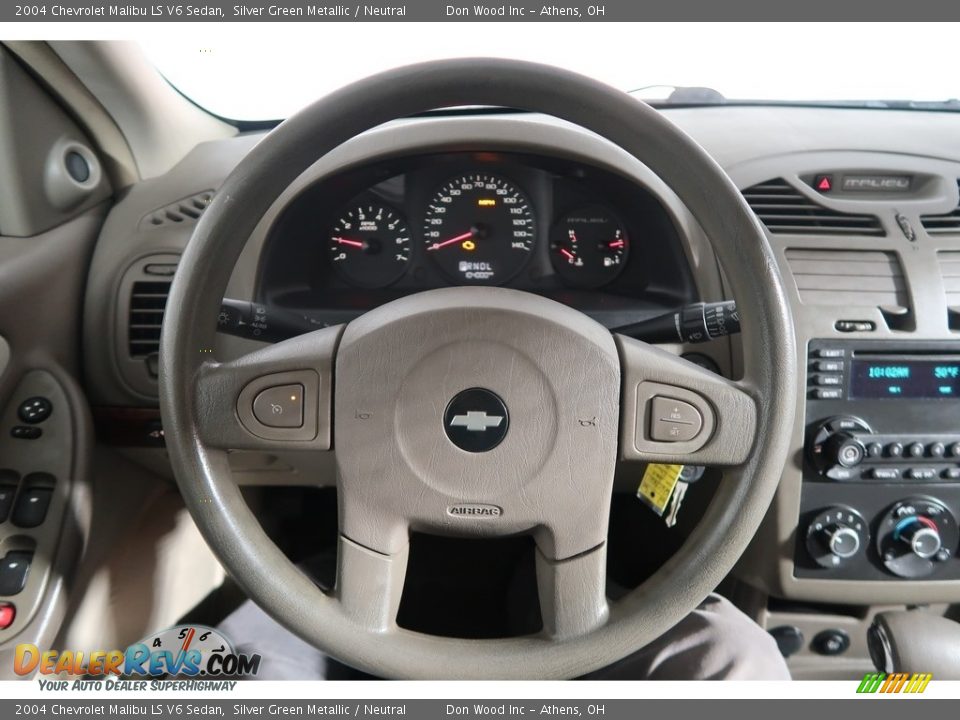 2004 Chevrolet Malibu LS V6 Sedan Silver Green Metallic / Neutral Photo #19