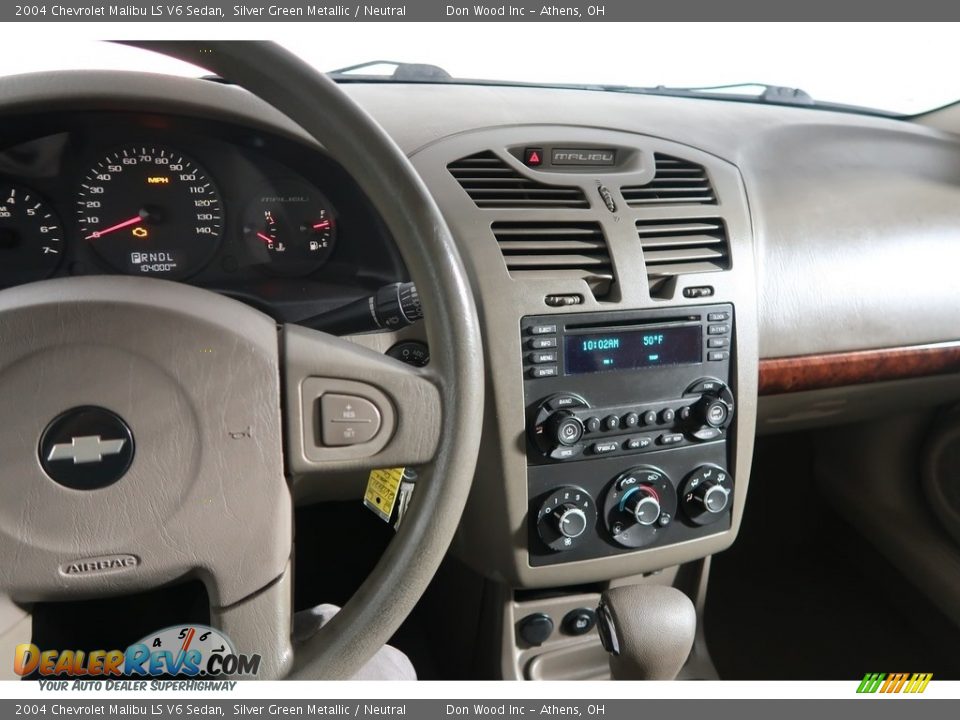 2004 Chevrolet Malibu LS V6 Sedan Silver Green Metallic / Neutral Photo #20