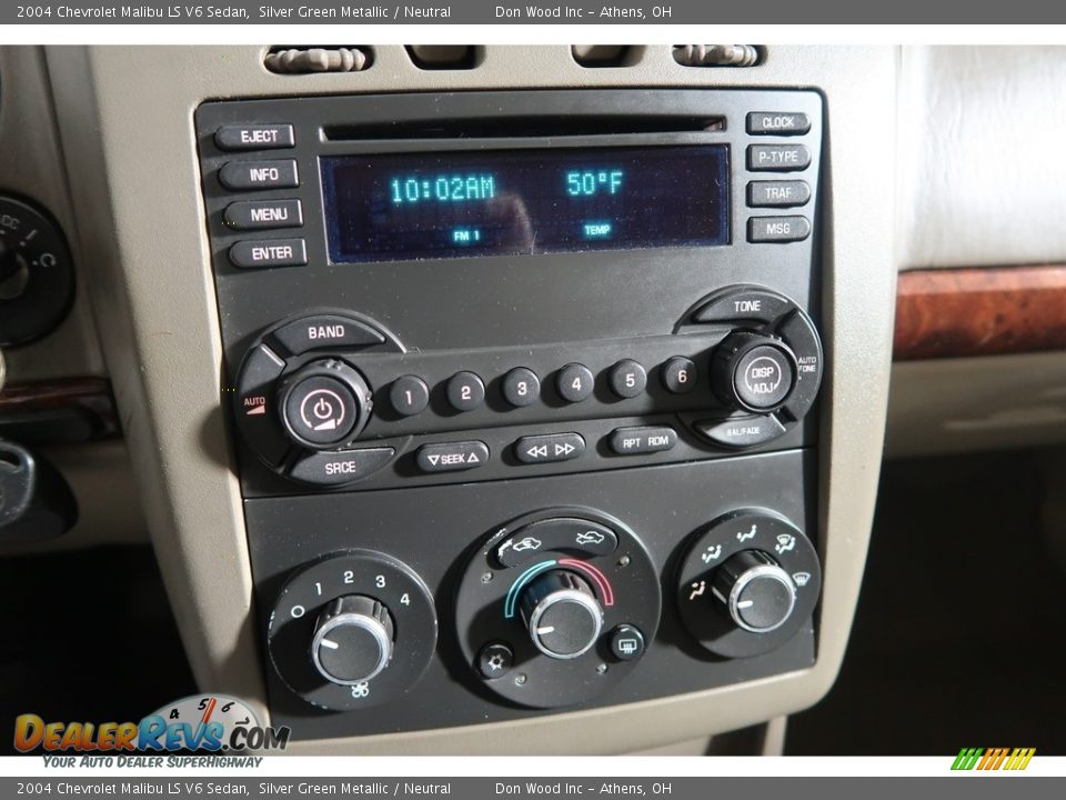 2004 Chevrolet Malibu LS V6 Sedan Silver Green Metallic / Neutral Photo #23