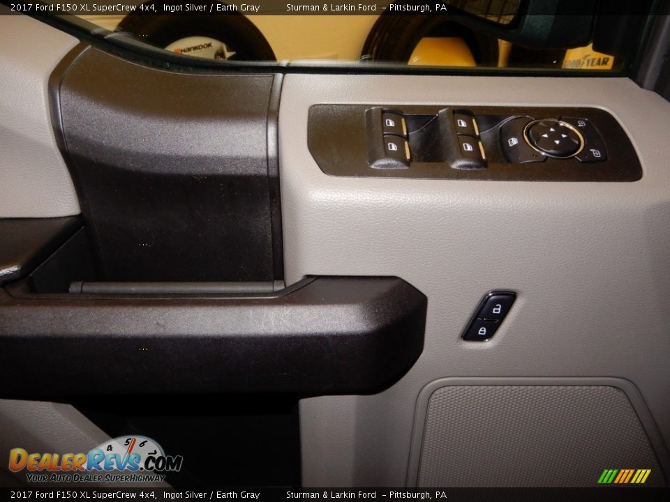 2017 Ford F150 XL SuperCrew 4x4 Ingot Silver / Earth Gray Photo #15