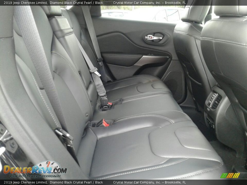 2019 Jeep Cherokee Limited Diamond Black Crystal Pearl / Black Photo #11