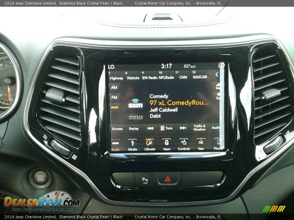 2019 Jeep Cherokee Limited Diamond Black Crystal Pearl / Black Photo #15