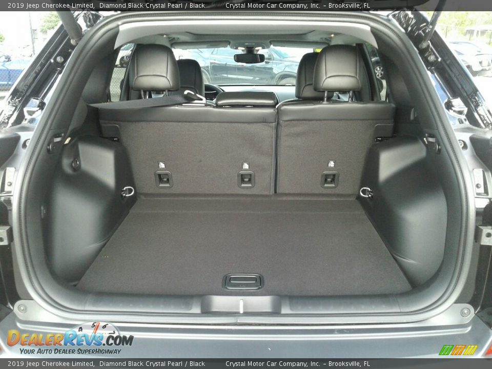 2019 Jeep Cherokee Limited Diamond Black Crystal Pearl / Black Photo #19