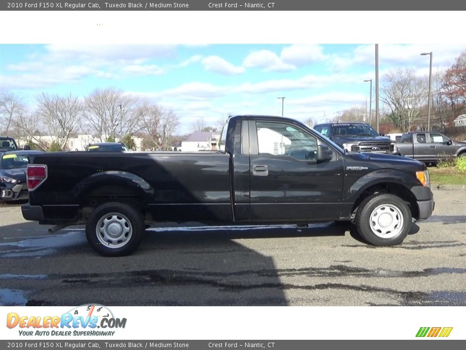 2010 Ford F150 XL Regular Cab Tuxedo Black / Medium Stone Photo #8