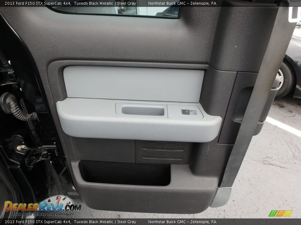 2013 Ford F150 STX SuperCab 4x4 Tuxedo Black Metallic / Steel Gray Photo #21