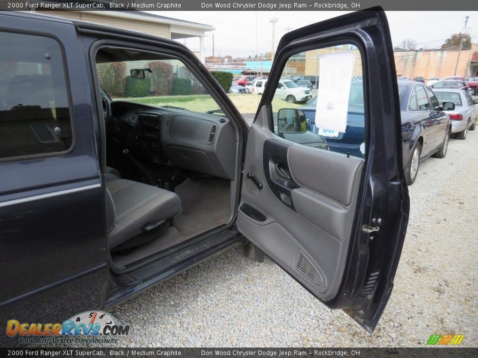 2000 Ford Ranger XLT SuperCab Black / Medium Graphite Photo #14