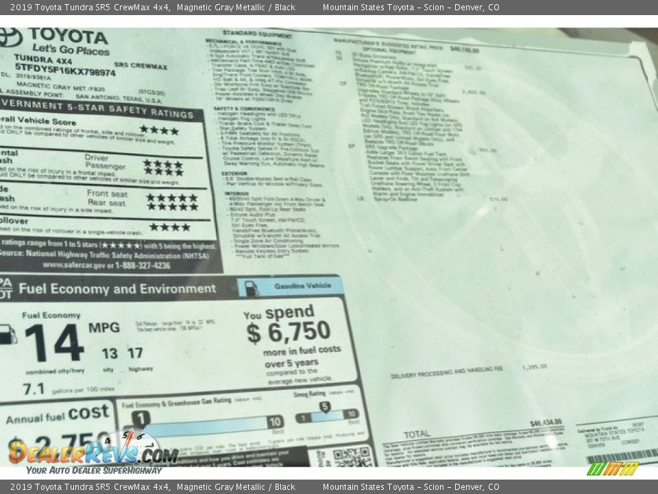 2019 Toyota Tundra SR5 CrewMax 4x4 Magnetic Gray Metallic / Black Photo #36