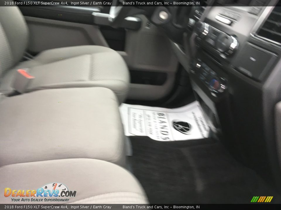 2018 Ford F150 XLT SuperCrew 4x4 Ingot Silver / Earth Gray Photo #16