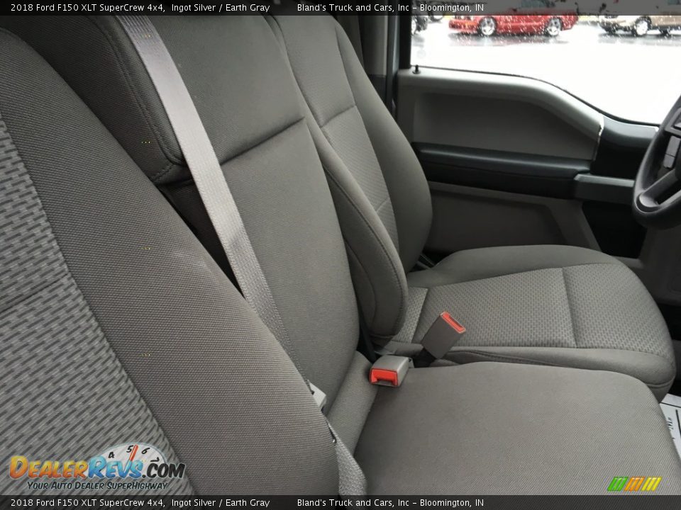 2018 Ford F150 XLT SuperCrew 4x4 Ingot Silver / Earth Gray Photo #17