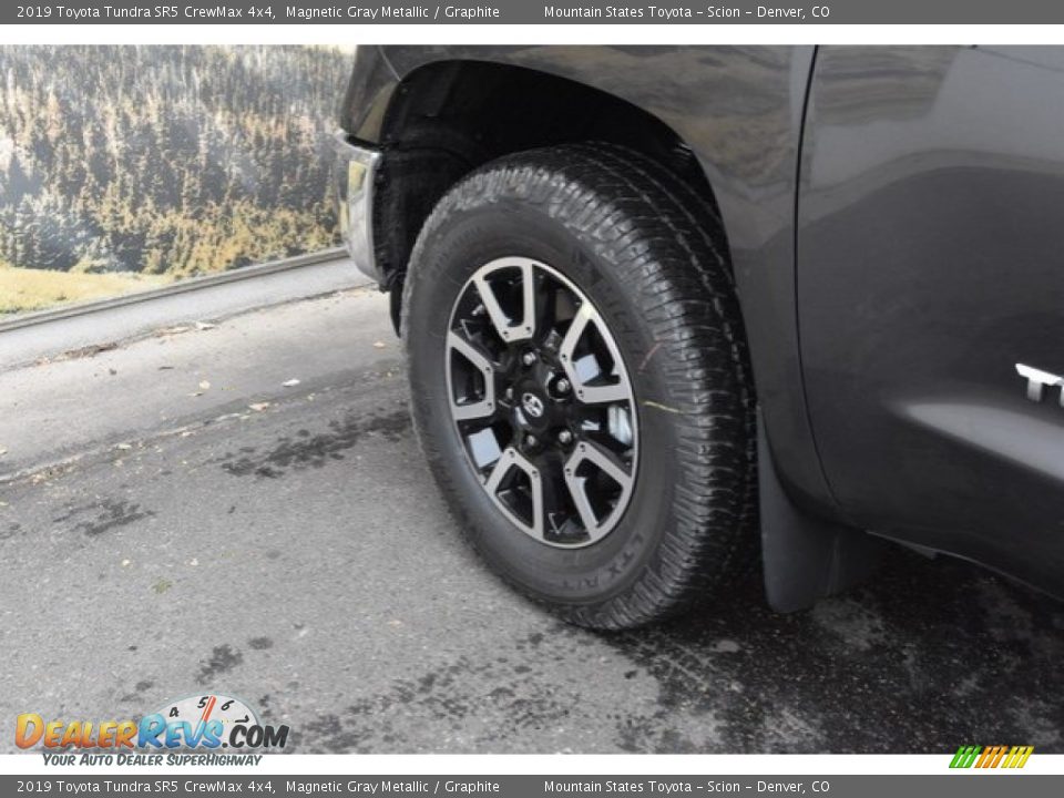 2019 Toyota Tundra SR5 CrewMax 4x4 Magnetic Gray Metallic / Graphite Photo #32