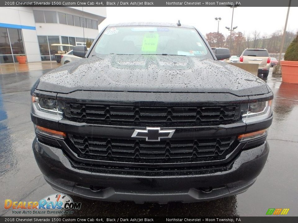 2018 Chevrolet Silverado 1500 Custom Crew Cab 4x4 Black / Dark Ash/Jet Black Photo #12