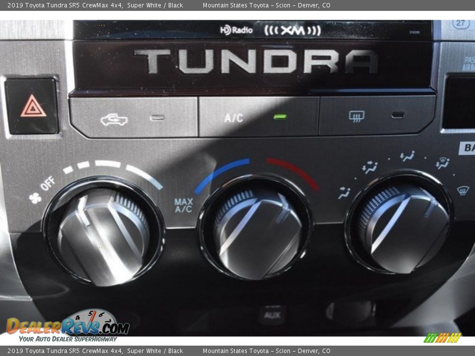 2019 Toyota Tundra SR5 CrewMax 4x4 Super White / Black Photo #29