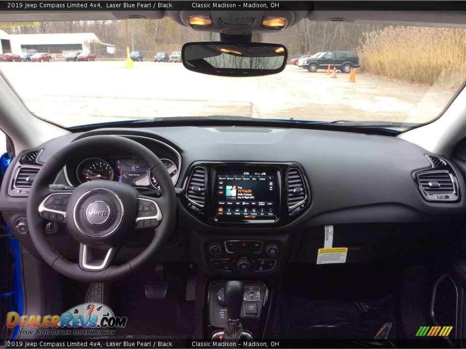 Dashboard of 2019 Jeep Compass Limited 4x4 Photo #11