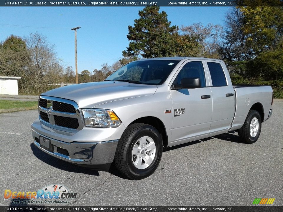 Front 3/4 View of 2019 Ram 1500 Classic Tradesman Quad Cab Photo #2