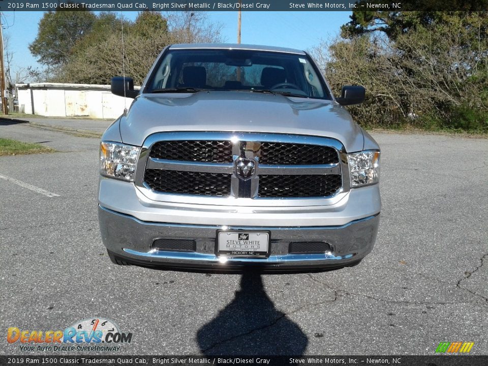 2019 Ram 1500 Classic Tradesman Quad Cab Bright Silver Metallic / Black/Diesel Gray Photo #3