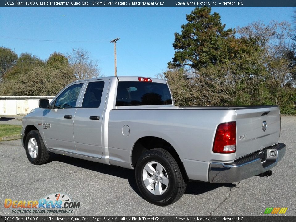 2019 Ram 1500 Classic Tradesman Quad Cab Bright Silver Metallic / Black/Diesel Gray Photo #8