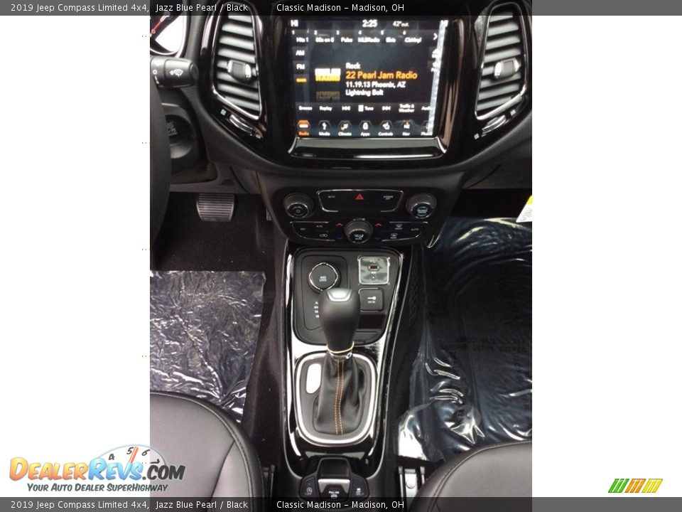 2019 Jeep Compass Limited 4x4 Shifter Photo #13